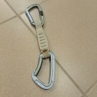 Клубные соревнования скалодрома "Вверх" в дисциплине лазание на трудность